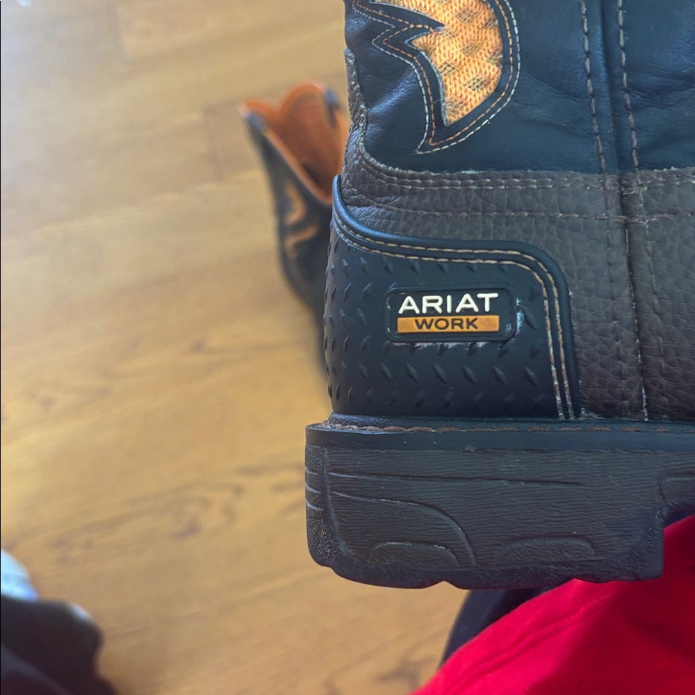 Ariat VenTEK (tm)Brown Orange Leather Western Cowboy Boots with Orange Lining - Picture 2 of 6